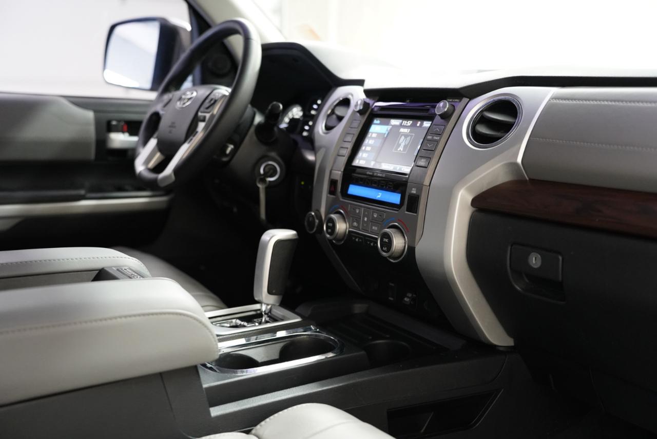 Toyota Tundra 4WD  2019