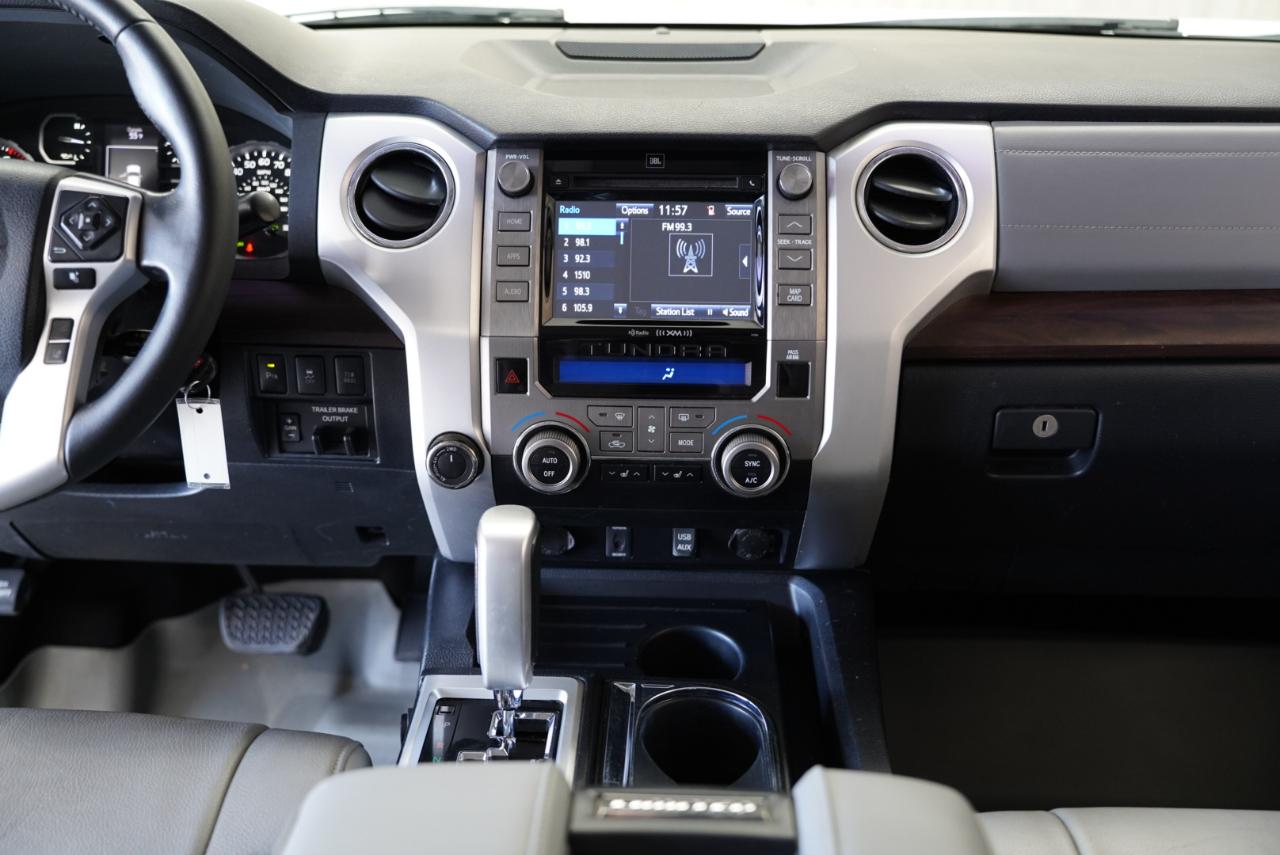 Toyota Tundra 4WD  2019