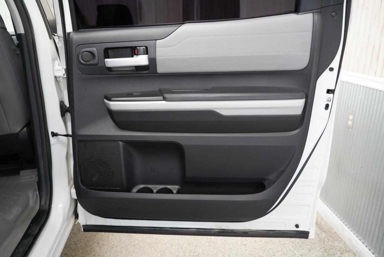 Toyota Tundra 4WD  2019