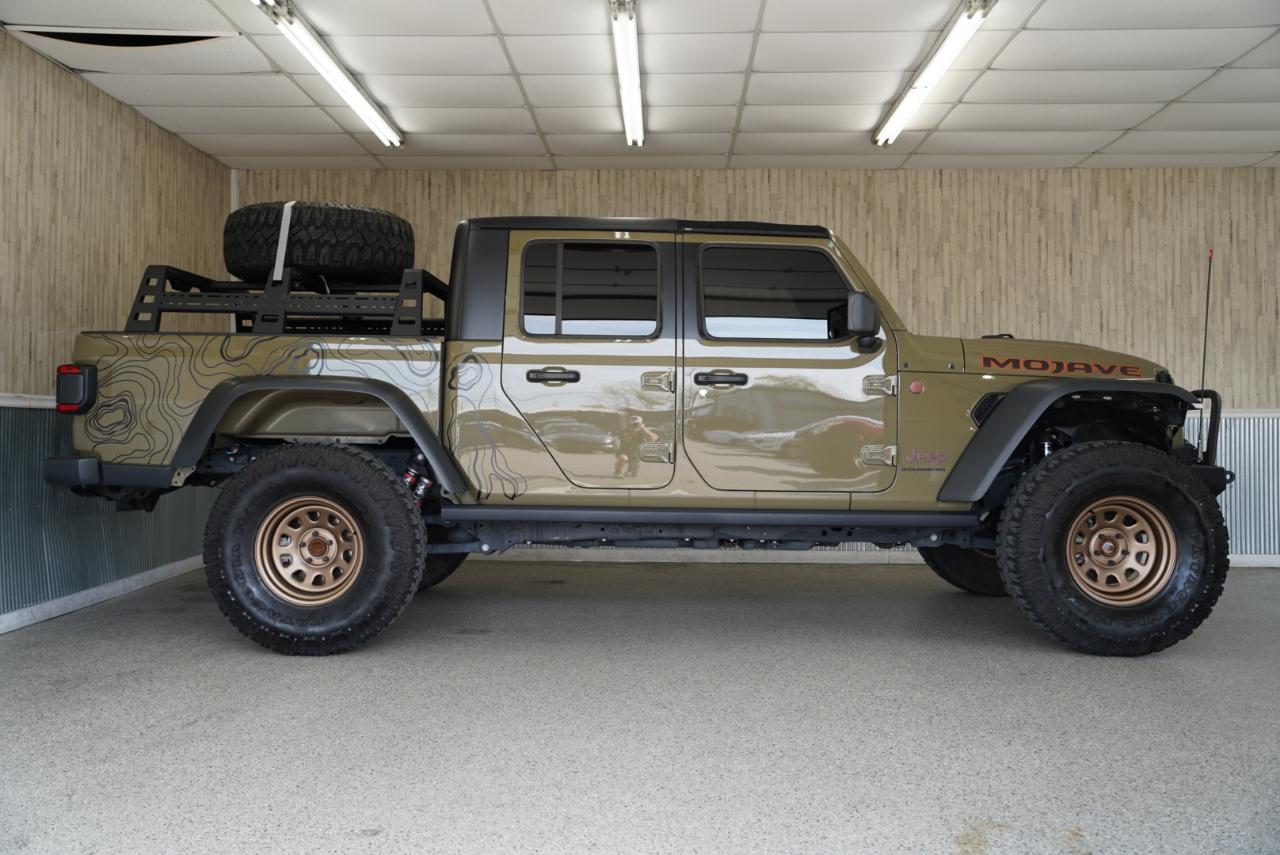 Jeep Gladiator Mojave 4x4 2025