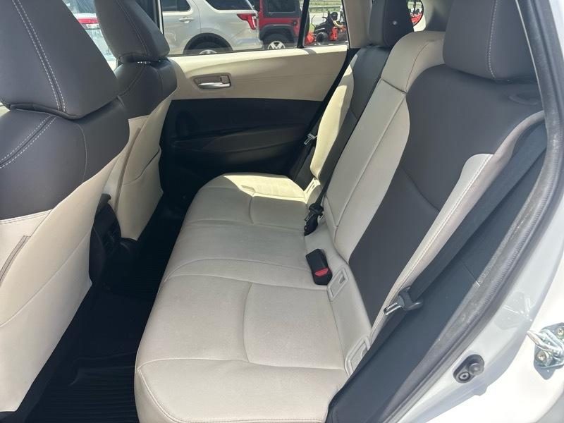 Toyota Corolla Cross XLE 2WD (Natl) 2024