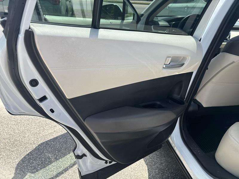Toyota Corolla Cross XLE 2WD (Natl) 2024