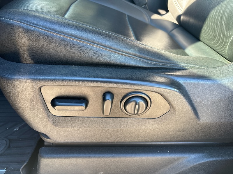 Chevrolet Silverado 1500 4WD Crew Cab 147" LTZ 2021 Chevrolet Silverado 1500 4WD Crew Cab 147" LTZ 2021