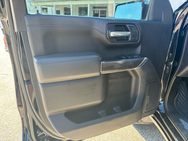 Chevrolet Silverado 1500 4WD Crew Cab 147" LTZ 2021 Chevrolet Silverado 1500 4WD Crew Cab 147" LTZ 2021