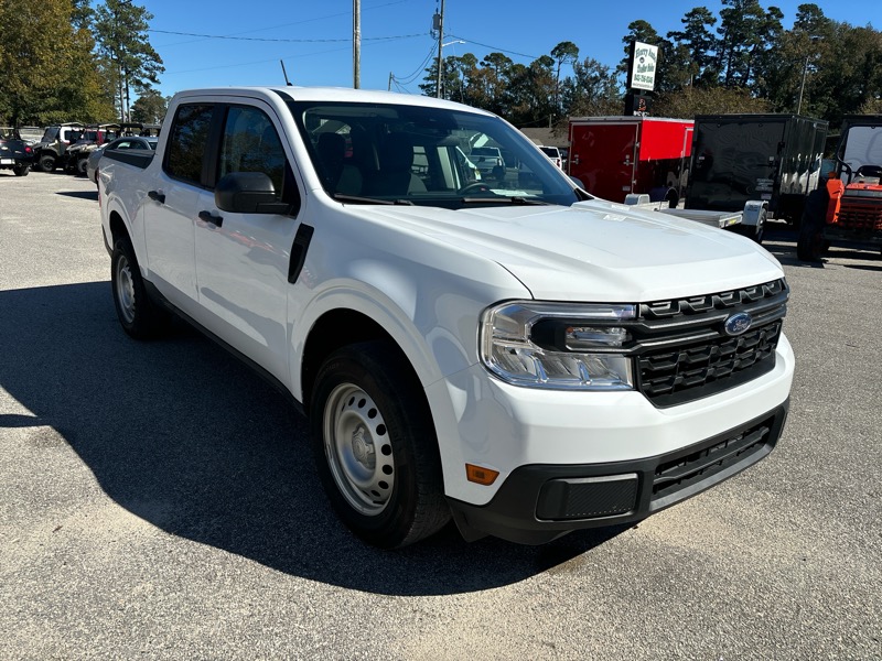 2024 Ford Maverick XL photo 3