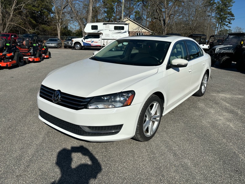 Volkswagen Passat 4dr Sdn 2.5L Auto SE *Ltd Avail* 2014