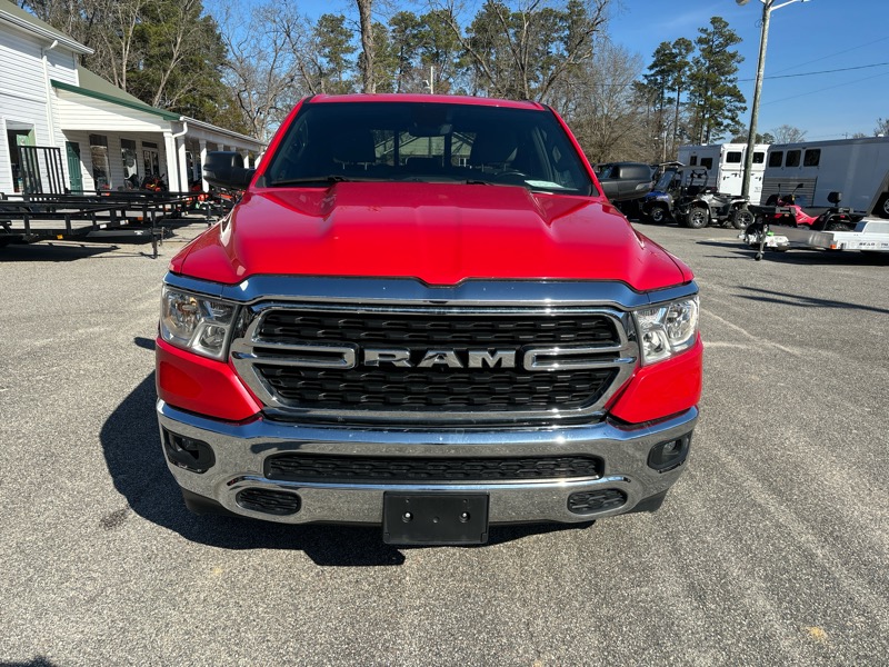 RAM 1500 Big Horn 4x4 Quad Cab 6'4" Box 2023