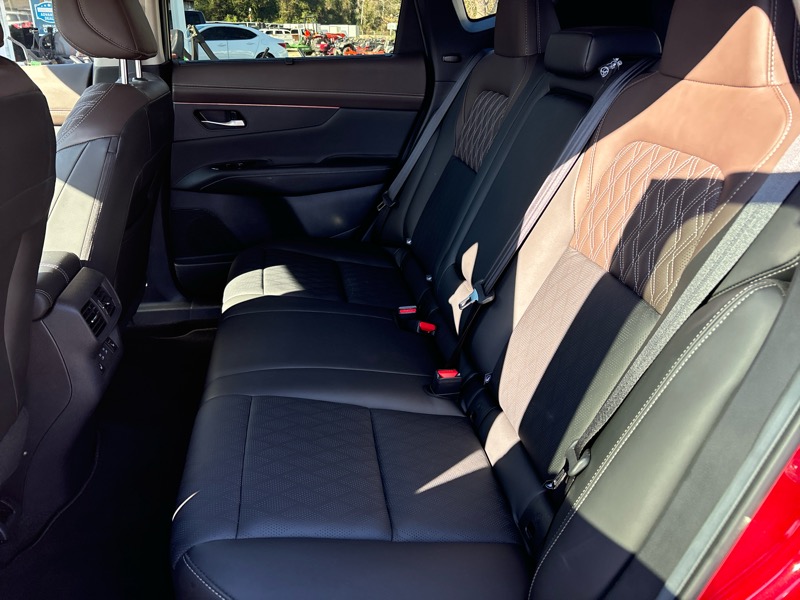 Nissan Murano AWD Platinum 2025