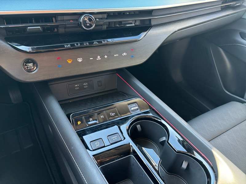 Nissan Murano AWD Platinum 2025