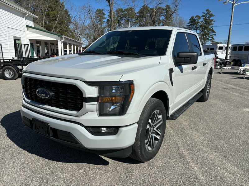 Ford F-150 2WD SuperCab 145" STX 2023