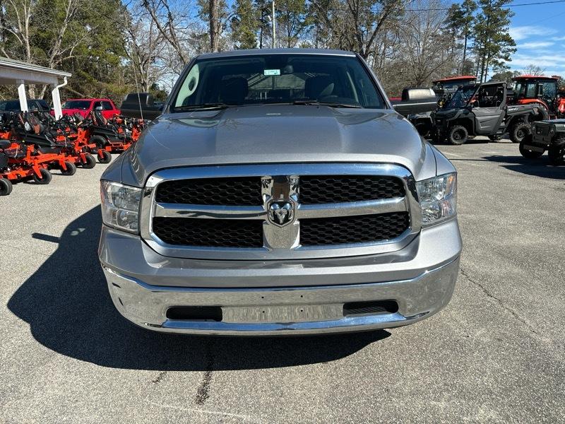 RAM 1500 Classic SLT 4x2 Crew Cab 5'7" Box 2023