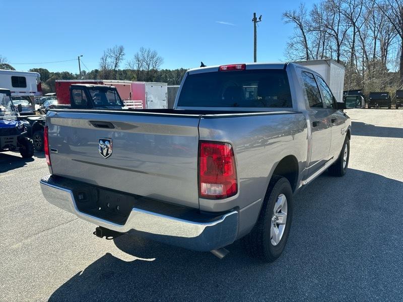RAM 1500 Classic SLT 4x2 Crew Cab 5'7" Box 2023