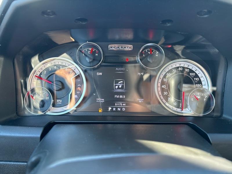 RAM 1500 Classic SLT 4x2 Crew Cab 5'7" Box 2023