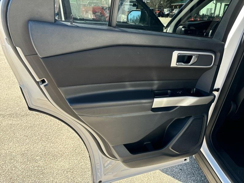 Ford Explorer XLT RWD 2020