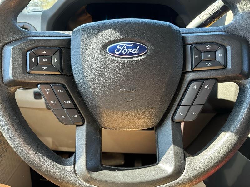 Ford E-Series Cutaway E-350 SRW 138" WB 2024