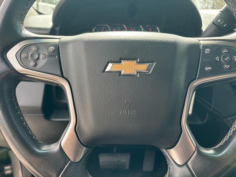 Chevrolet Suburban 4WD 4dr 1500 LT 2018