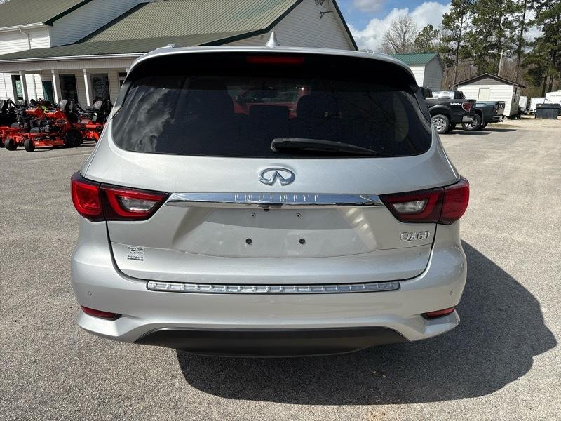 Infiniti QX60 LUXE FWD 2020