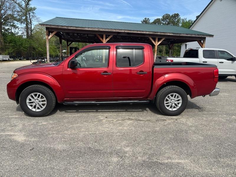 Nissan Frontier 4WD Crew Cab SWB Auto PRO-4X 2015