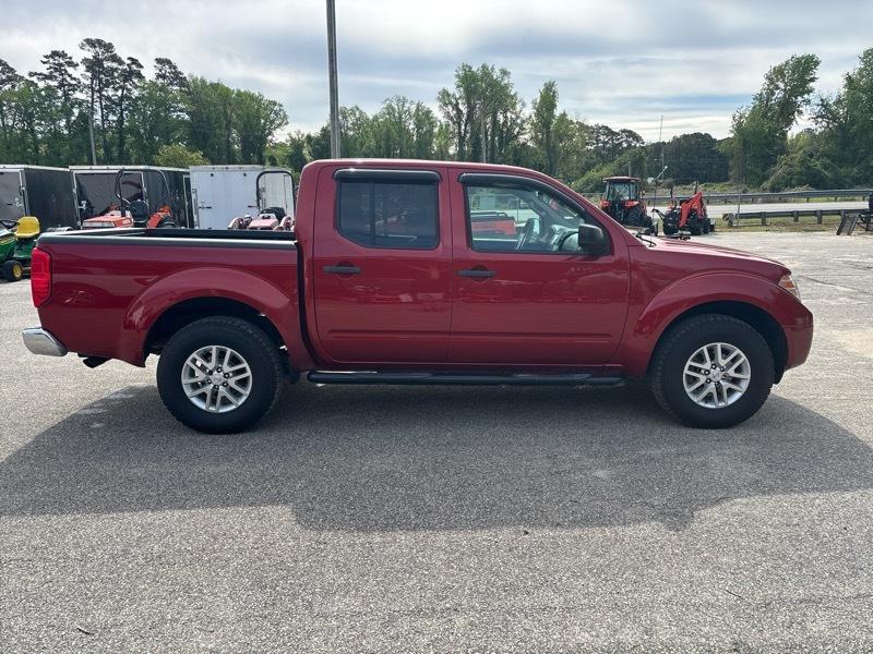 Nissan Frontier 4WD Crew Cab SWB Auto PRO-4X 2015