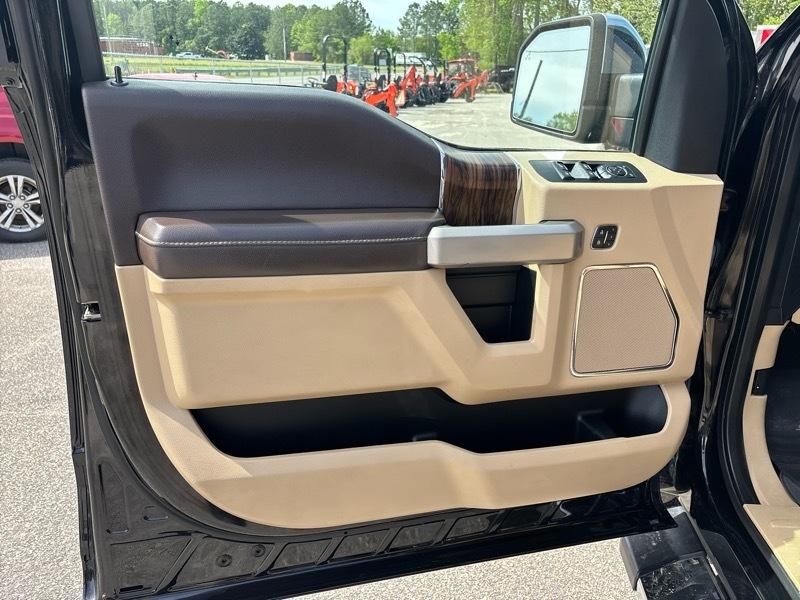 Ford F-150 Lariat SuperCab 5.5-ft Box 4WD 2020