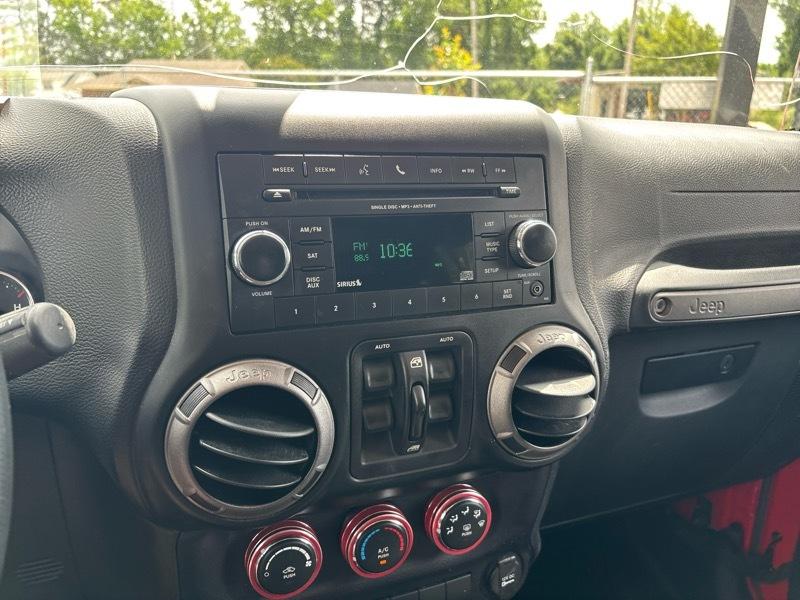 Jeep Wrangler Unlimited 4WD 4dr Sport 2015