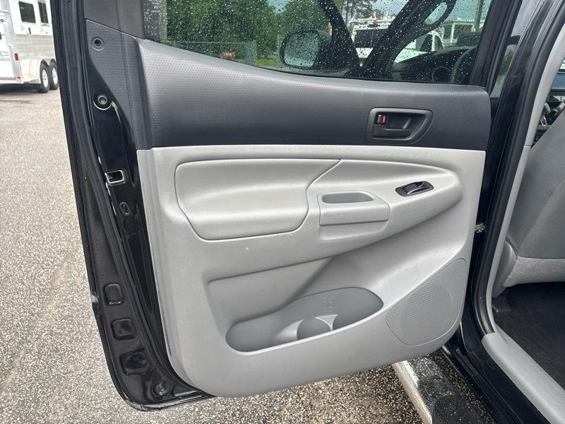 Toyota Tacoma 2WD Double Cab I4 AT PreRunner (Natl) 2014
