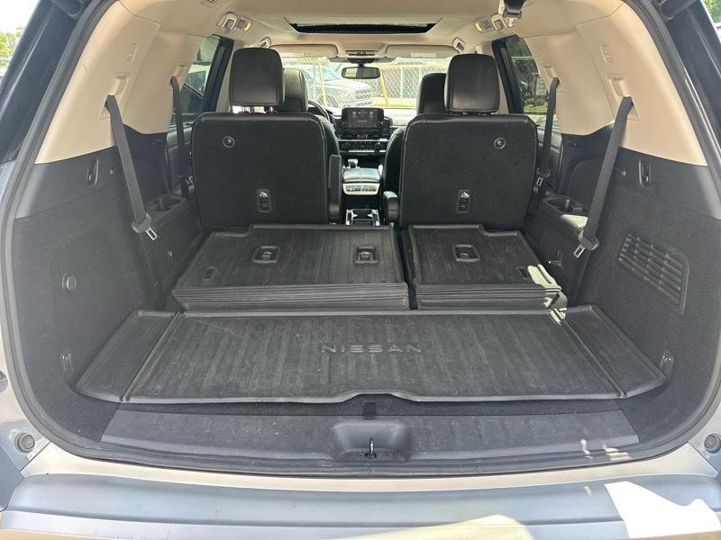 Nissan Pathfinder Platinum 2WD 2022