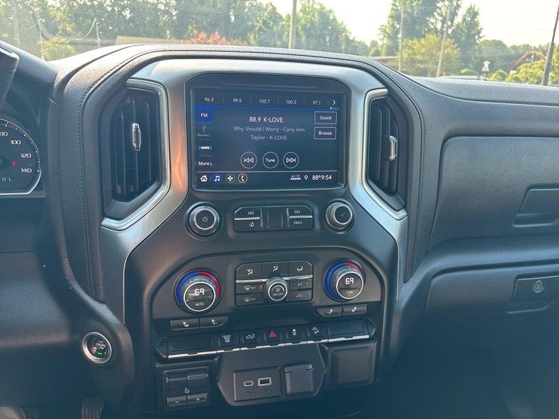 Chevrolet Silverado 2500HD 4WD Crew Cab 159" LT 2023