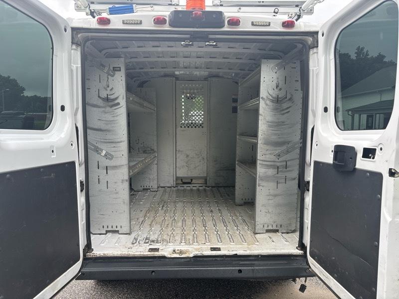 RAM ProMaster Cargo Van 1500 Low Roof 118" WB 2017