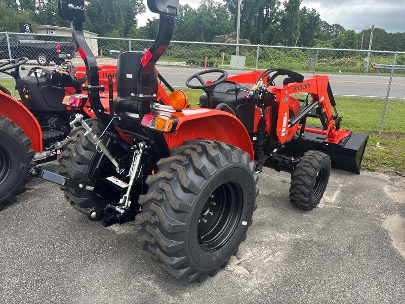 Bad Boy Tractors 4025H with Loader  2026