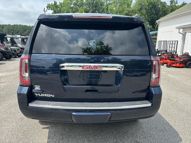 GMC Yukon 4WD 4dr Denali 2017