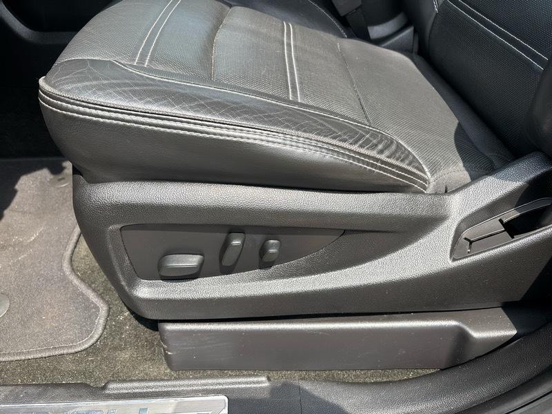 GMC Yukon 4WD 4dr Denali 2017