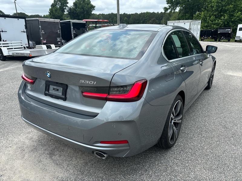 BMW 3 Series 330i Sedan 2024