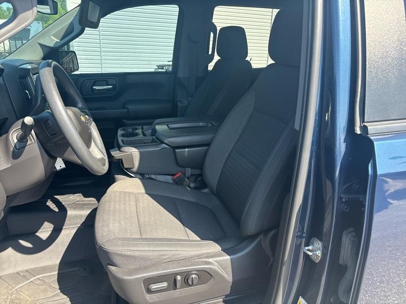 Chevrolet Silverado 1500 LTD 4WD Crew Cab 147" Custom 2022
