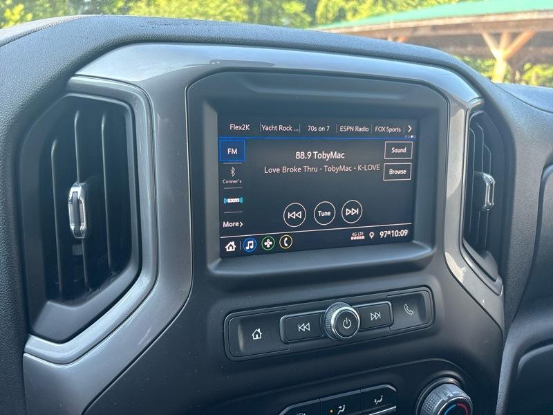 Chevrolet Silverado 1500 LTD 4WD Crew Cab 147" Custom 2022