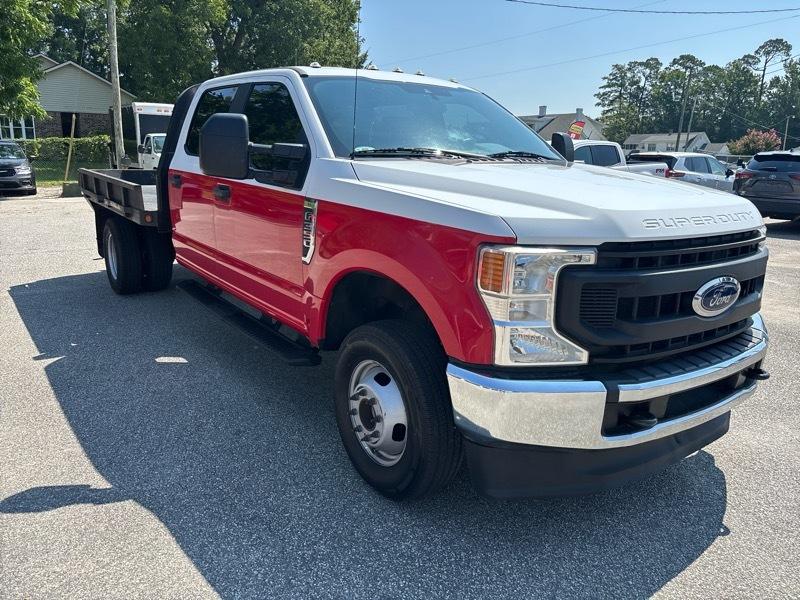 Ford Super Duty F-350 DRW XL 4WD Crew Cab 179" WB 60" CA 2021