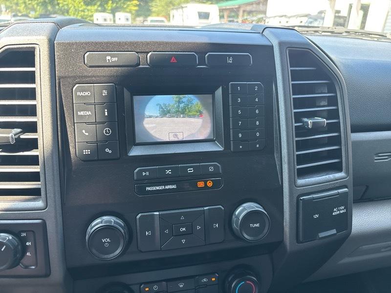 Ford Super Duty F-350 DRW XL 4WD Crew Cab 179" WB 60" CA 2021