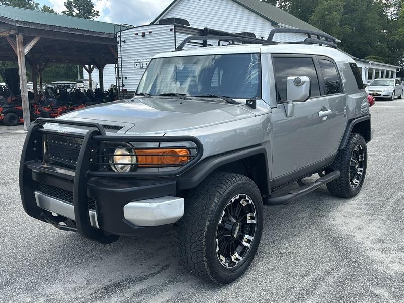 Toyota FJ Cruiser 4WD 4dr Man (Natl) 2010
