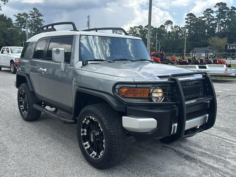 Toyota FJ Cruiser 4WD 4dr Man (Natl) 2010