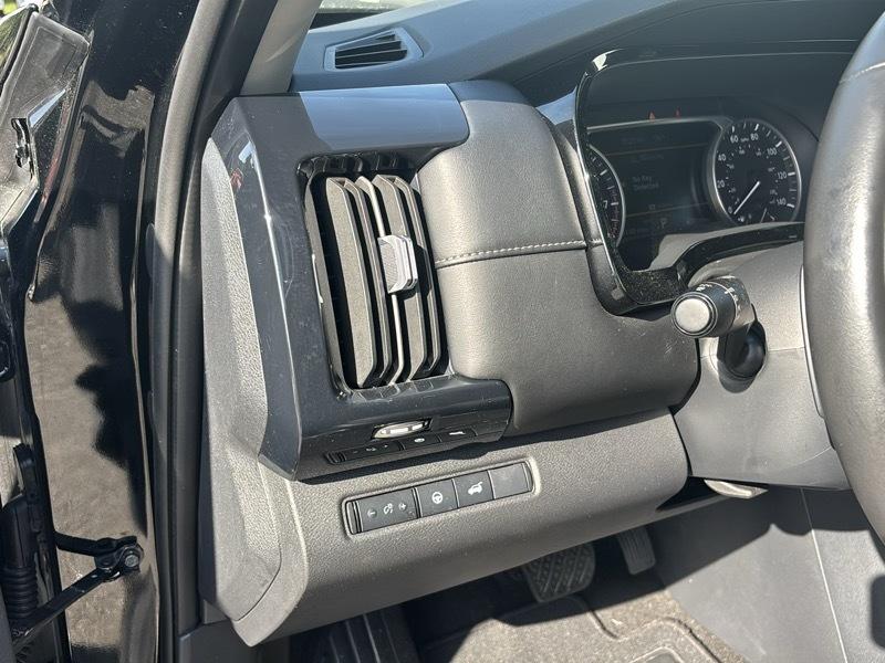 Nissan Pathfinder SV 4WD 2025