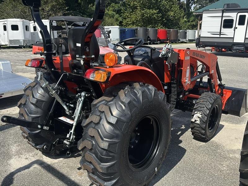 Bad Boy Tractors 4035H with Loader  2026
