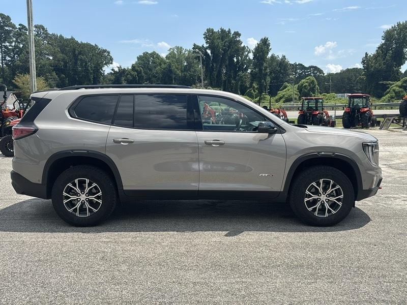 GMC Acadia AWD 4dr AT4 2026