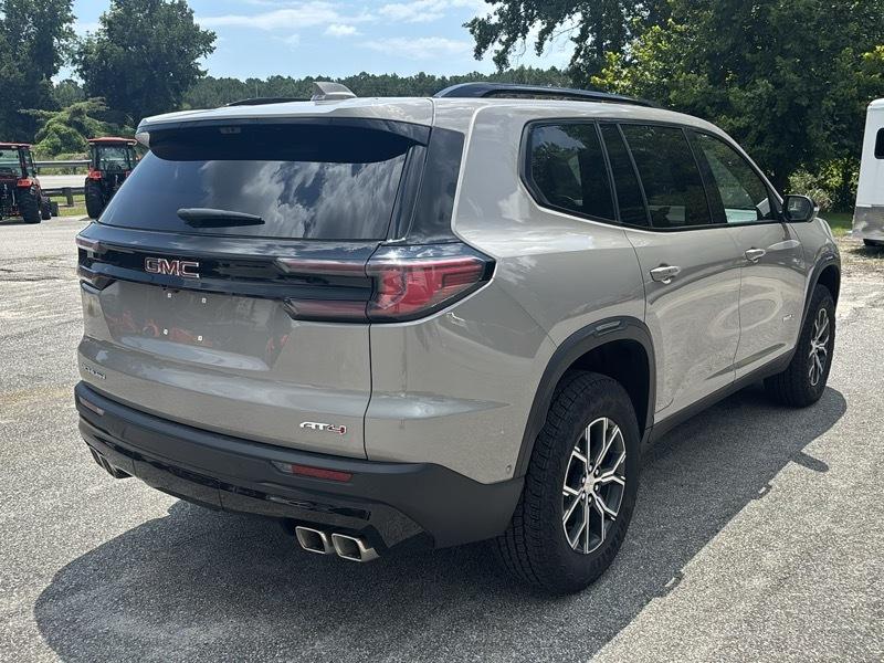 GMC Acadia AWD 4dr AT4 2026