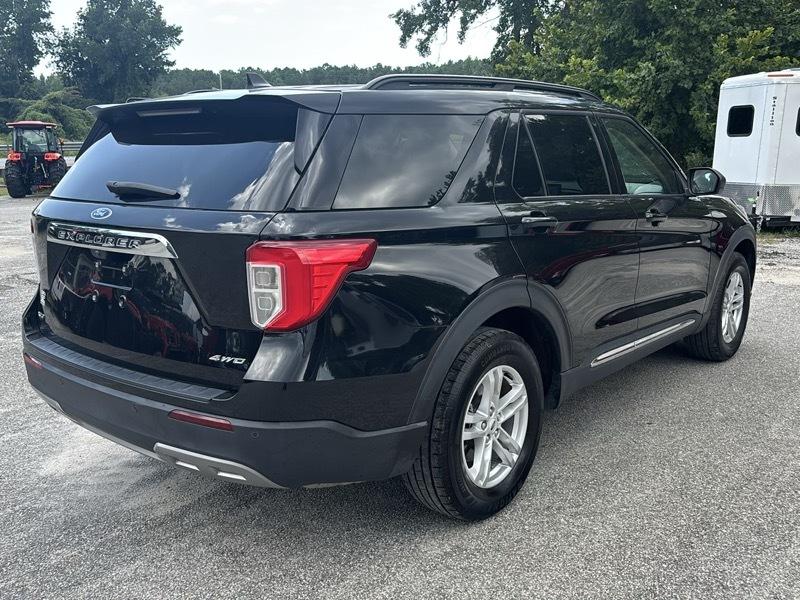 Ford Explorer XLT 4WD 2023