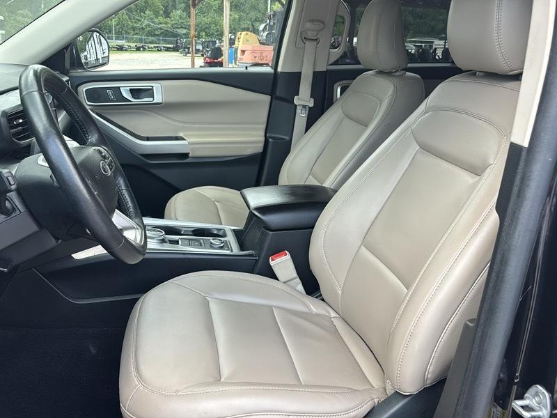 Ford Explorer XLT 4WD 2023