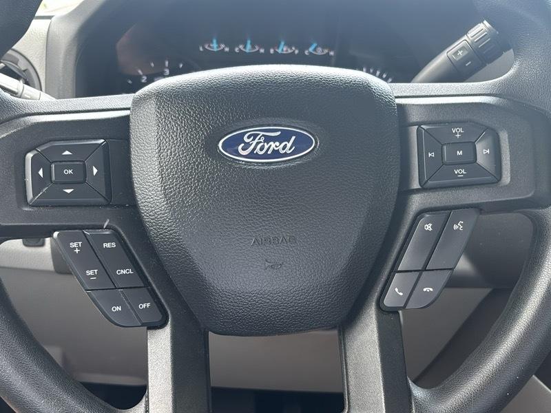 Ford E-Series Cutaway E-350 SRW 138" WB 2024