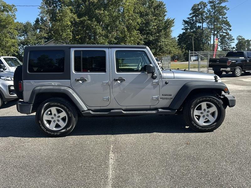 Jeep Wrangler Unlimited Sport 4x4 2017