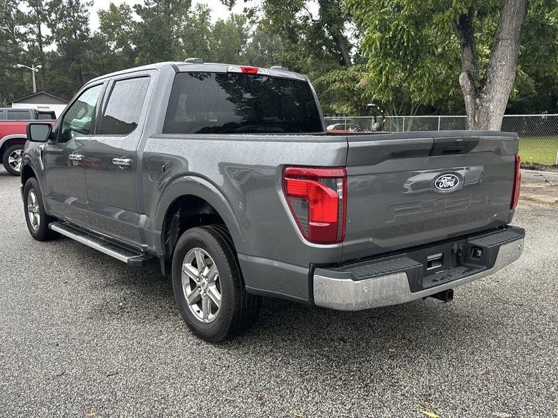 Ford F-150 XLT 2WD SuperCrew 5.5' Box 2025