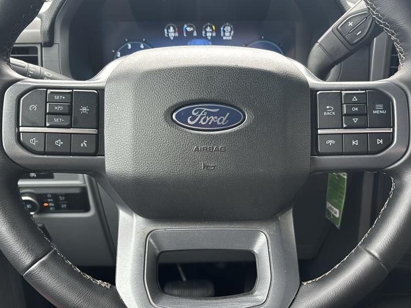 Ford F-150 XLT 2WD SuperCrew 5.5' Box 2025