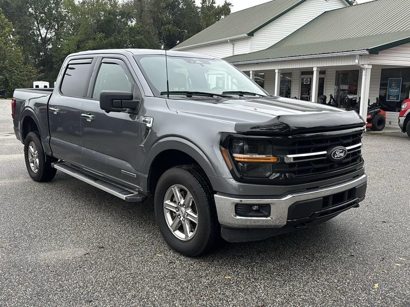 Ford F-150 XLT 4WD SuperCrew 5.5' Box 2024